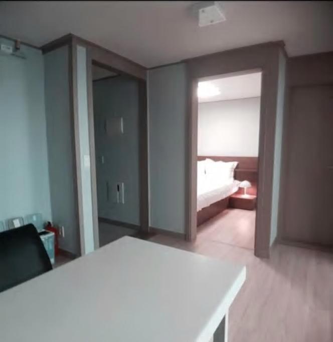 Maritimo Pension Пусан Экстерьер фото
